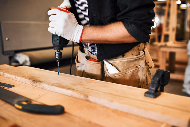 repair-service-wood